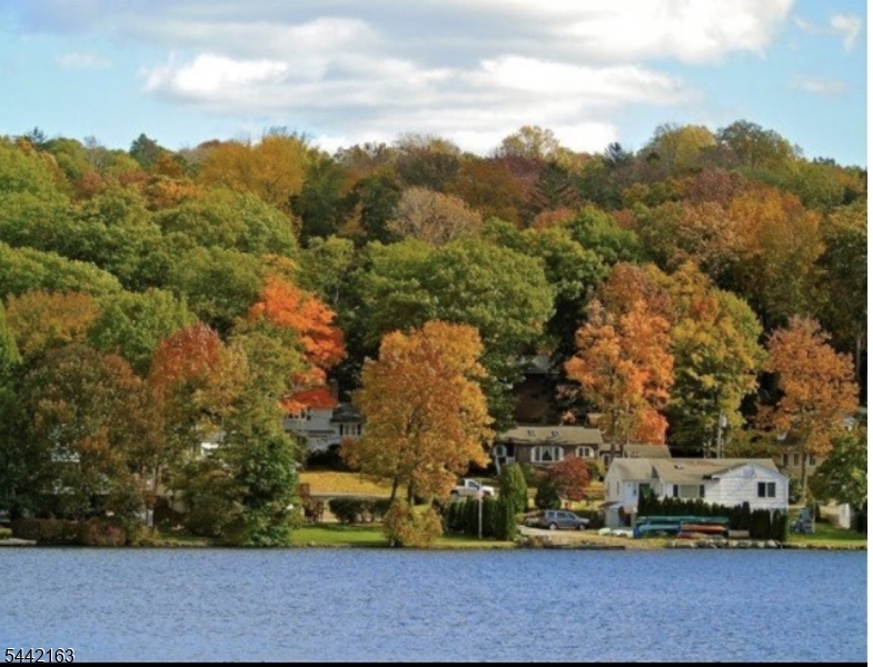Pines Lake - Residential