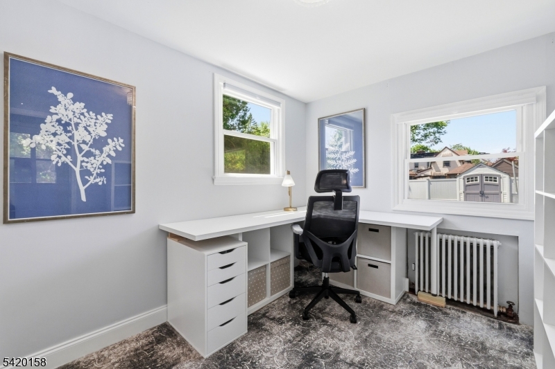 By Lincoln School - Residential