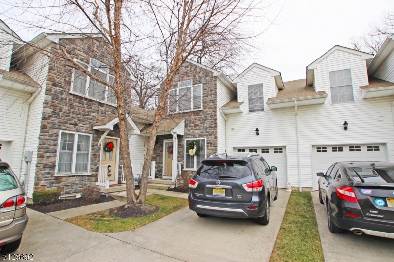 The Point at Newtons Landin - Commercial Sale