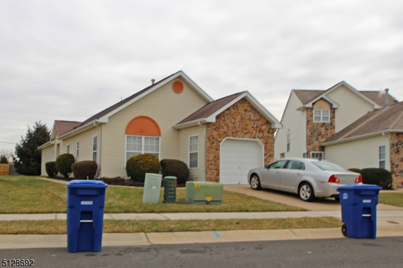 The Point at Newtons Landin - Commercial Sale