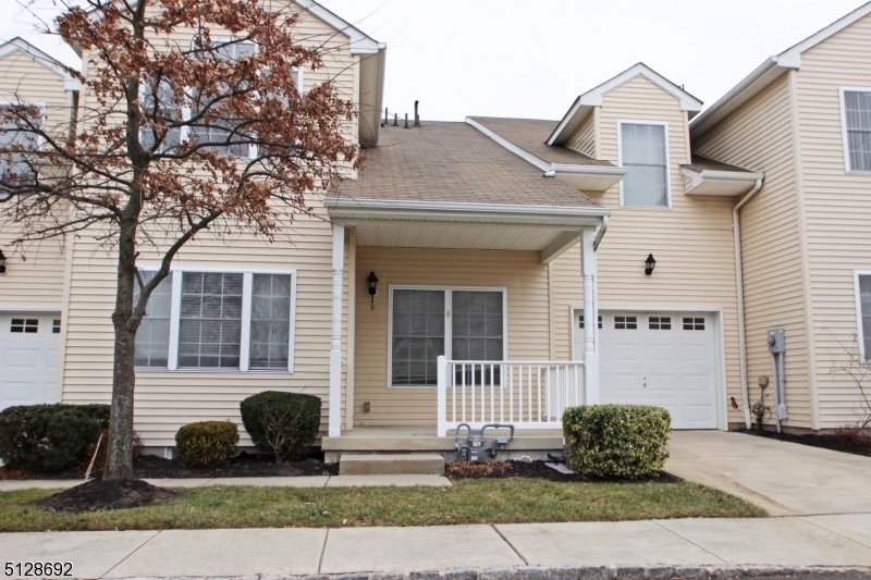 The Point at Newtons Landin - Commercial Sale