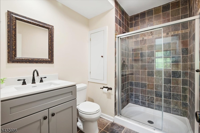 Puddingstone Heights - Residential