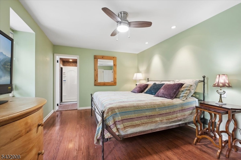Puddingstone Heights - Residential
