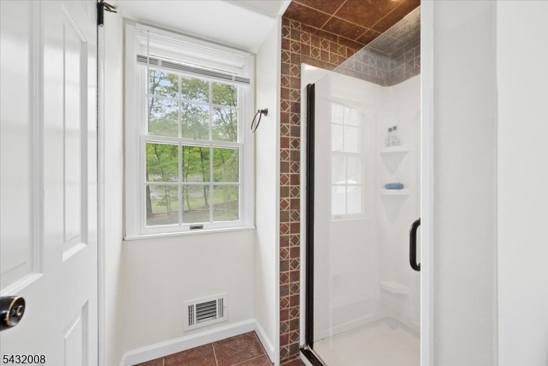 Puddingstone Heights - Residential