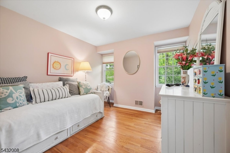 Puddingstone Heights - Residential