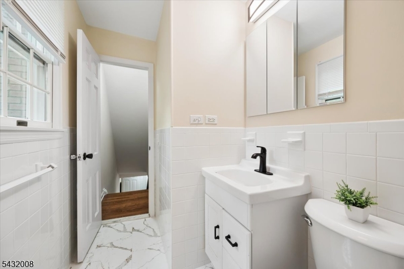 Puddingstone Heights - Residential