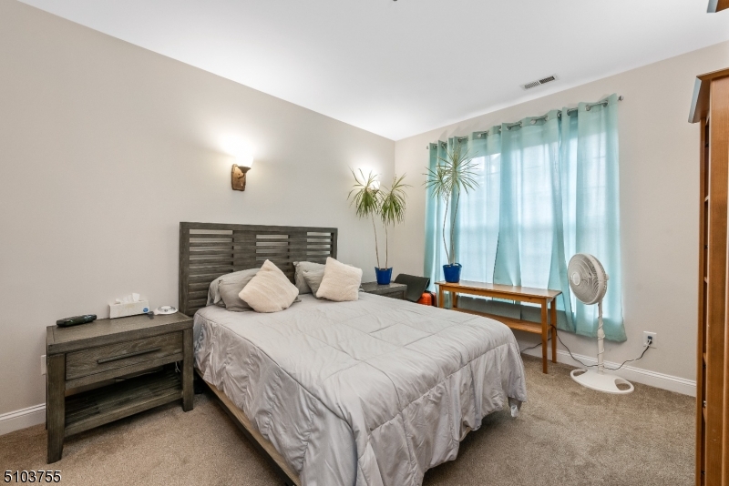 Warren Heights - Residential