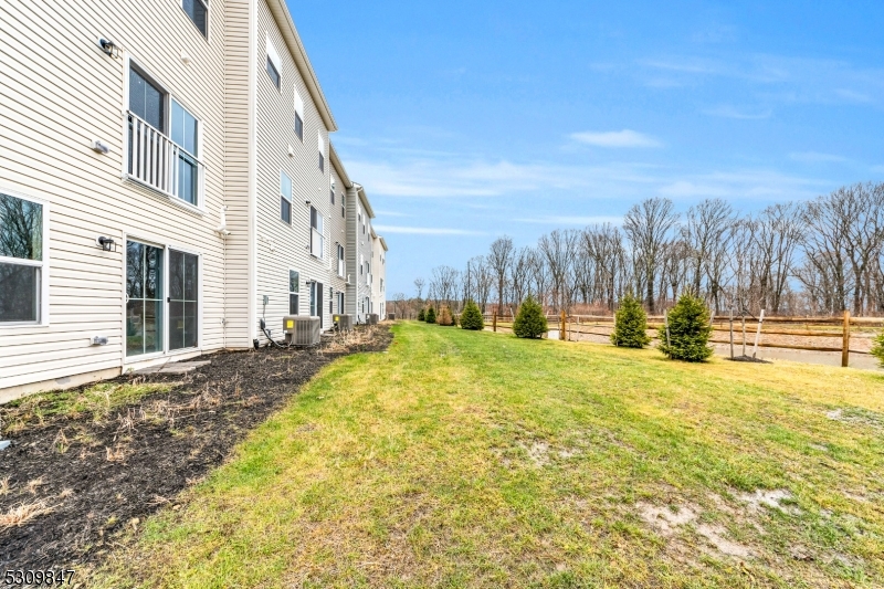 Mountain Ridge - Residential Lease