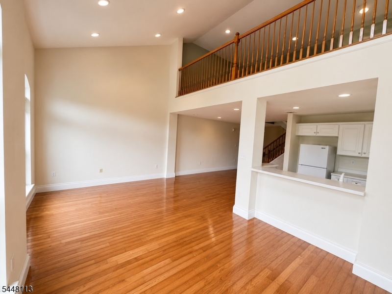 Hickory Manor - Residential