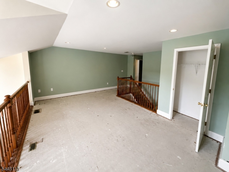 Hickory Manor - Residential