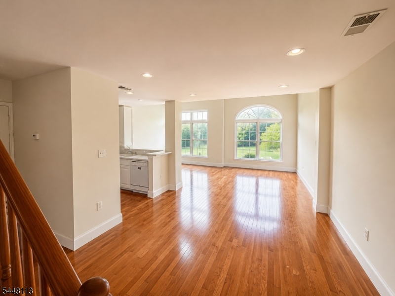 Hickory Manor - Residential