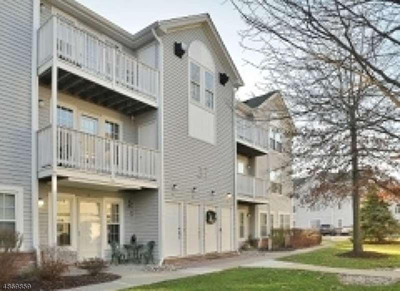 Montville Chase - Residential Lease