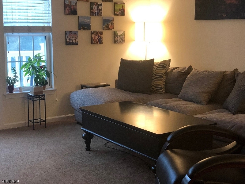 Montville Chase - Residential Lease