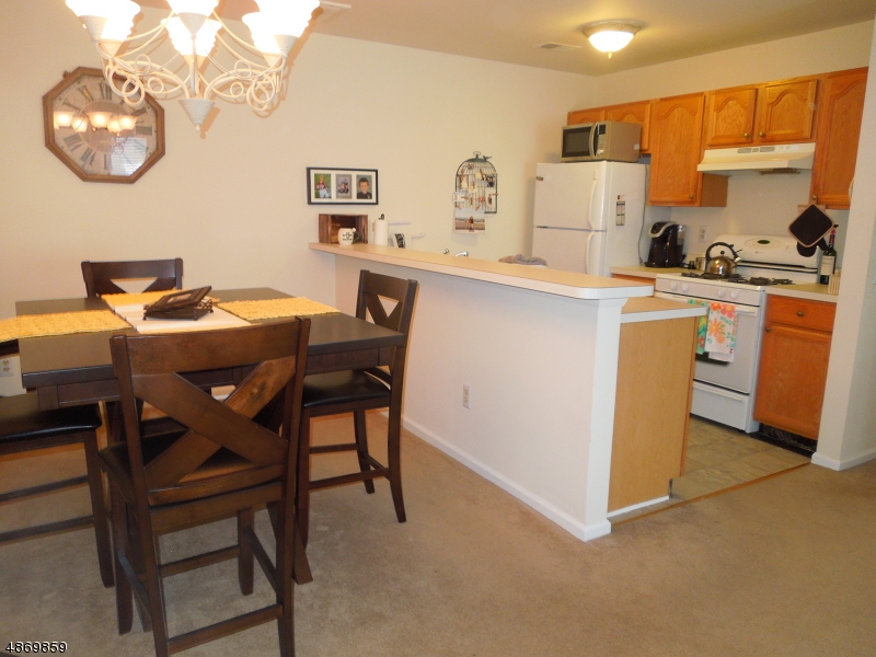 Montville Chase - Residential Lease