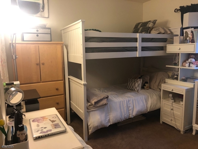 Montville Chase - Residential Lease