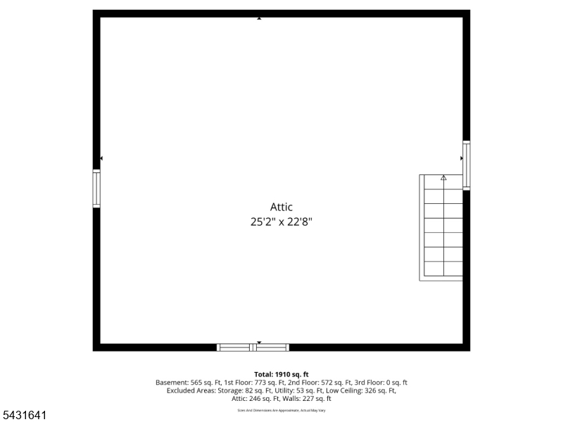 Main image without alt text