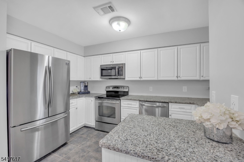 Beaver Brook - Residential