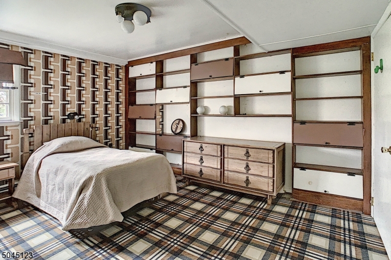 White Meadow Lake - Residential