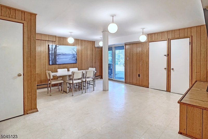 White Meadow Lake - Residential