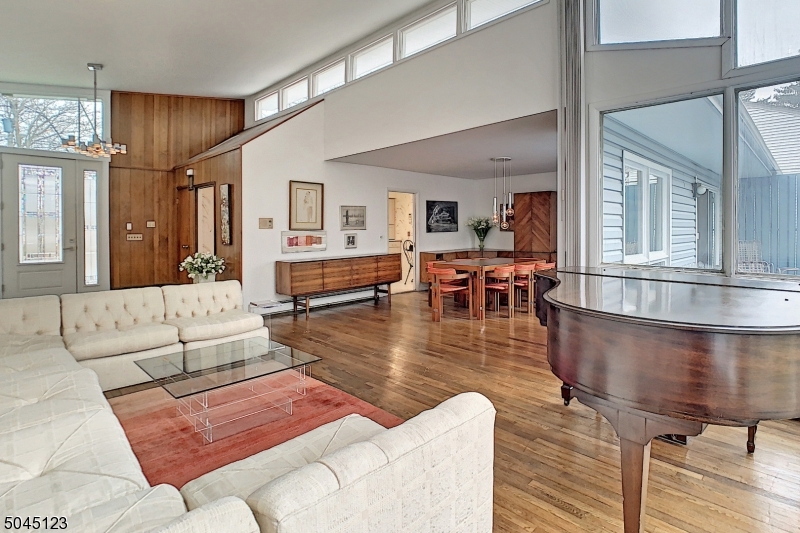 White Meadow Lake - Residential