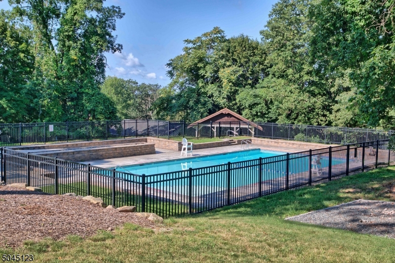 White Meadow Lake - Residential