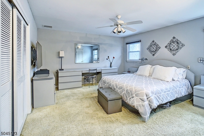 White Meadow Lake - Residential