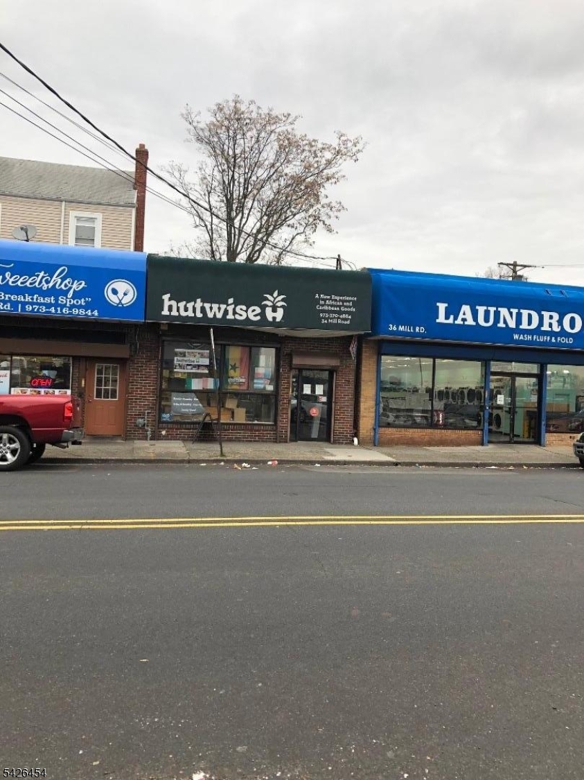 Rare mixed use offers two retail store,  one two story 3 BR apartment with drive way , Backyard Excellent rental historySell As Is.   CO responsible by the purchaser