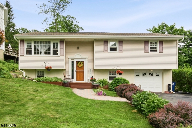 White Meadow Lake - Residential