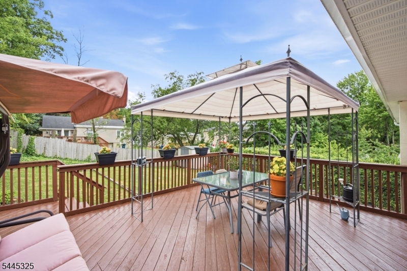 White Meadow Lake - Residential