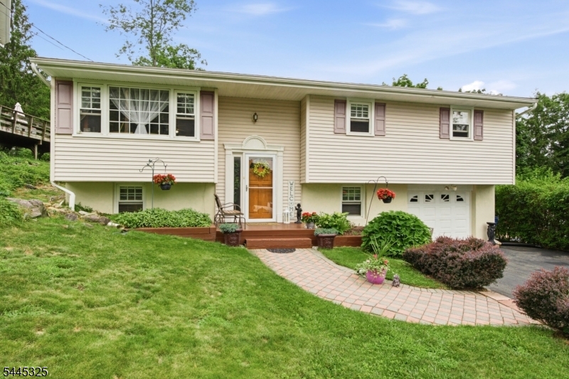 White Meadow Lake - Residential
