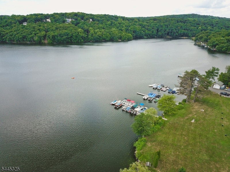 White Meadow Lake - Residential