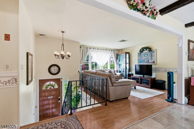 White Meadow Lake - Residential