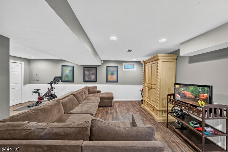 Viscaya Estates - Residential
