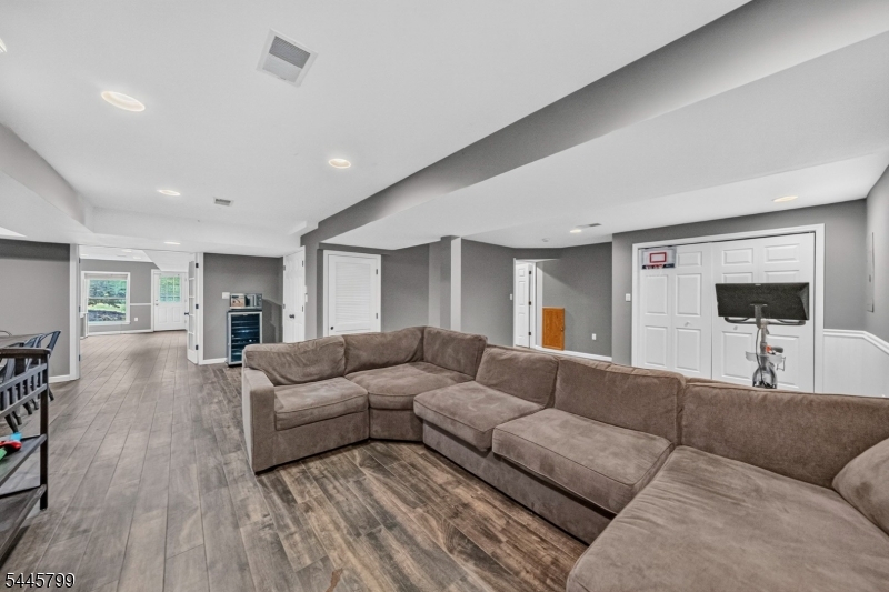 Viscaya Estates - Residential