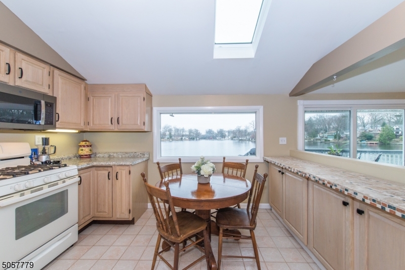 Rainbow Lakes - Residential