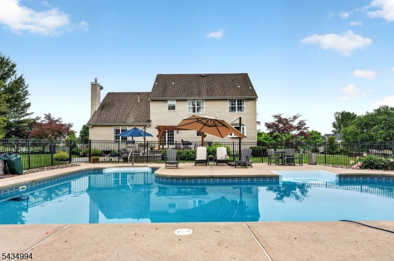 Estates At West Amwell - Residential