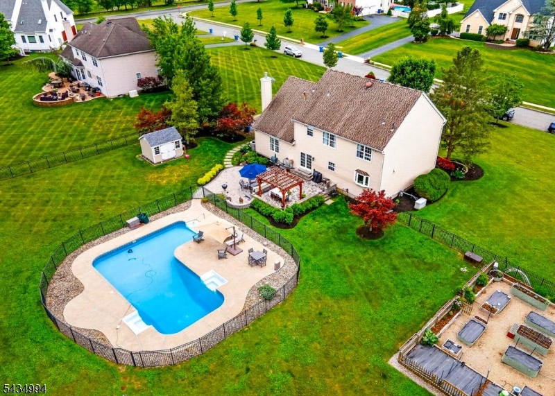 Estates At West Amwell - Residential