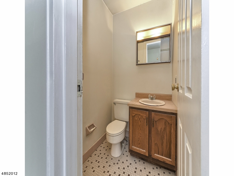 Knoll Condos - Residential