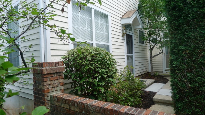 WOOD DUCK POND - Residential Lease