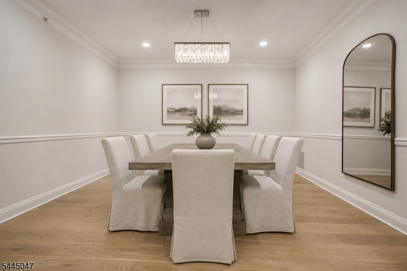 The Four Seasons - Residential