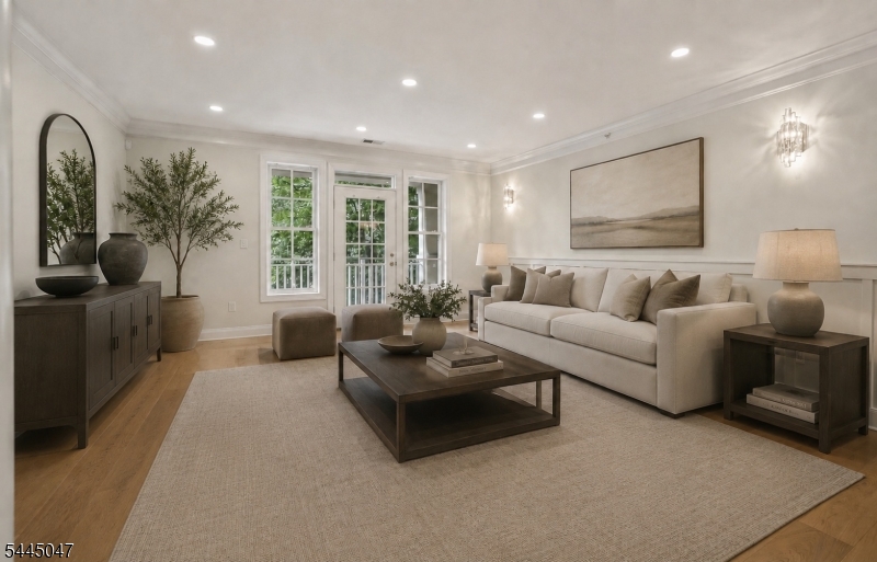 The Four Seasons - Residential