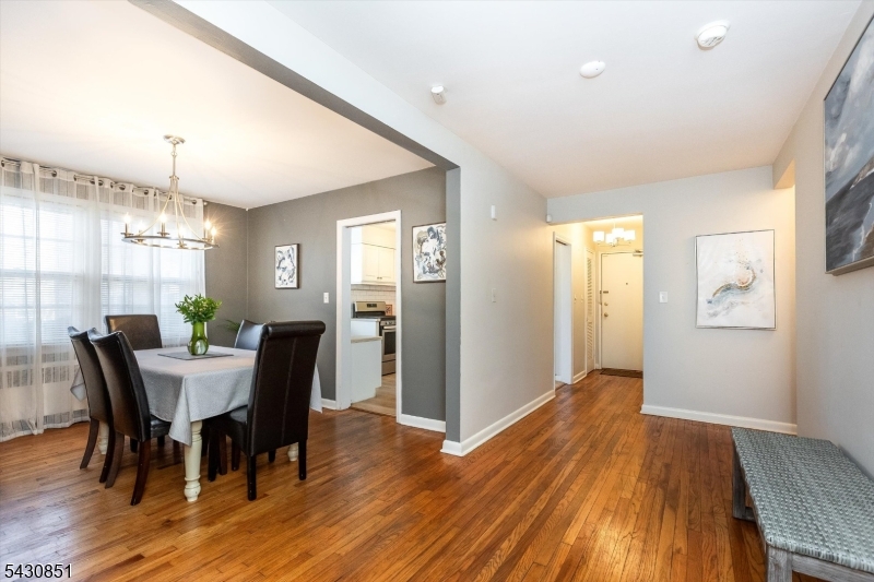 Llewellyn Gates - Residential