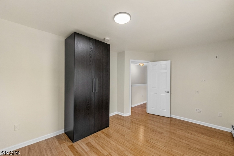 Erskine Lakes - Residential