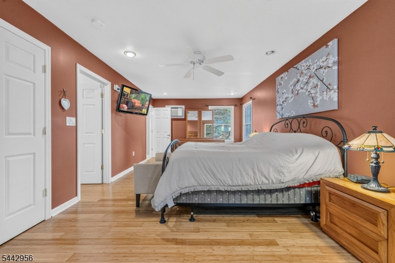 Erskine Lakes - Residential