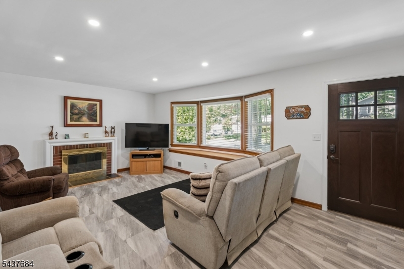 Packanack Lake - Residential