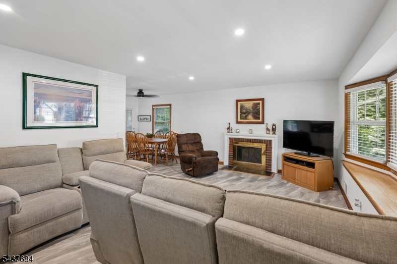 Packanack Lake - Residential