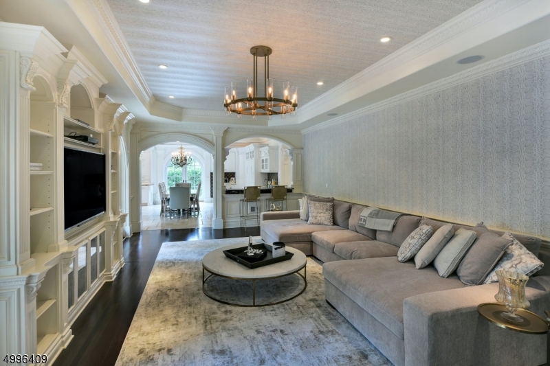 The Pond - Residential