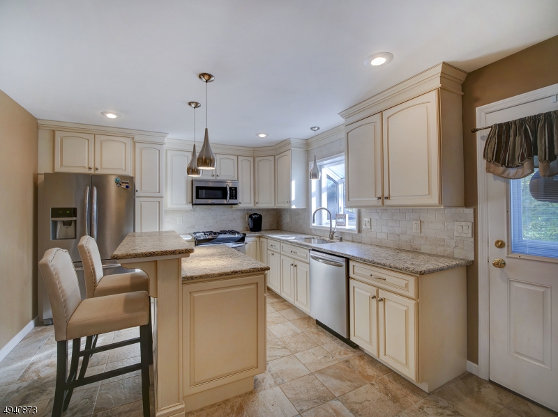 BIRCH HILL - Residential