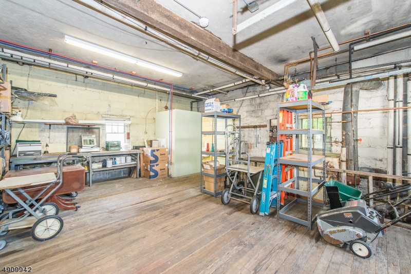 Downtown - Commercial Sale