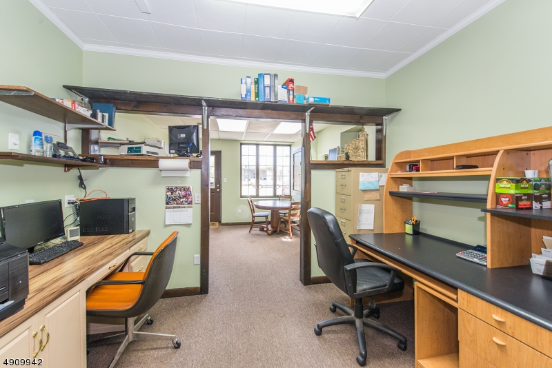 Downtown - Commercial Sale